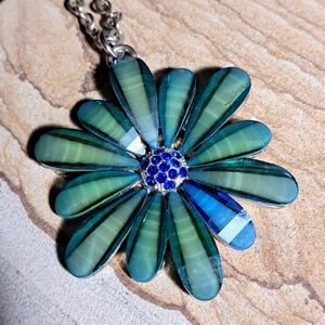 *RARE* Vintage Original Robert Rose Green & Blue Flower Necklace